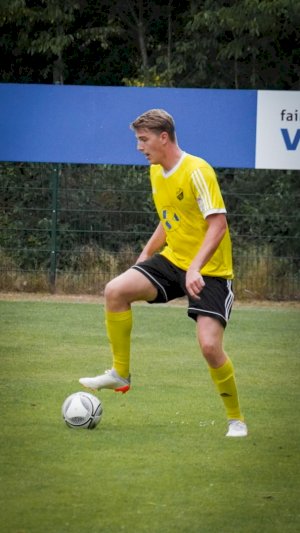 Danke Niklas 💛🖤