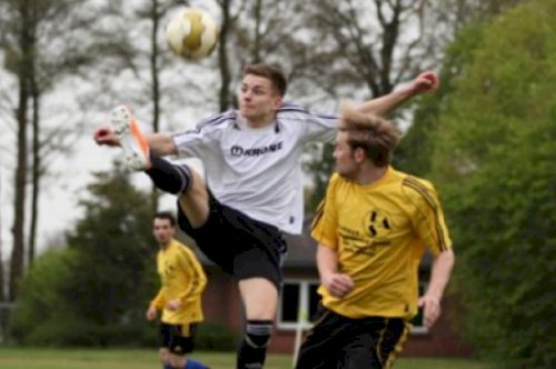 Kellerteams marschieren im Gleichschritt